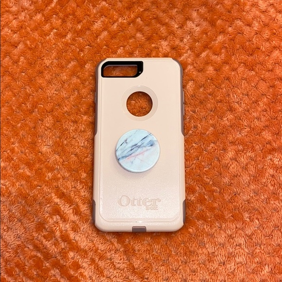 Pink Otter Box Case With Pop Socket - Picture 2 of 3